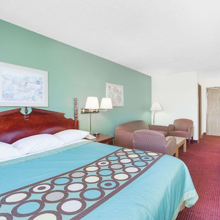 Super 8 by Wyndham Kennett Motel Eksteriør bilde