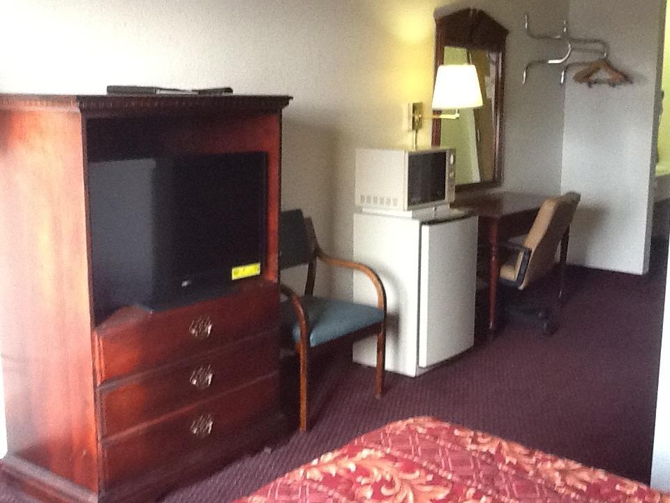 Super 8 by Wyndham Kennett Motel Eksteriør bilde