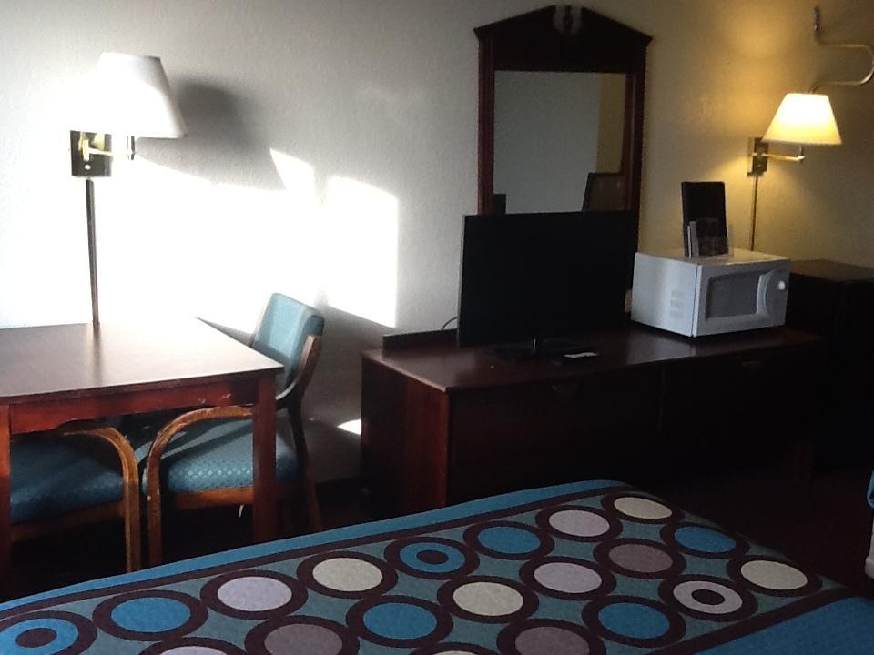 Super 8 by Wyndham Kennett Motel Eksteriør bilde